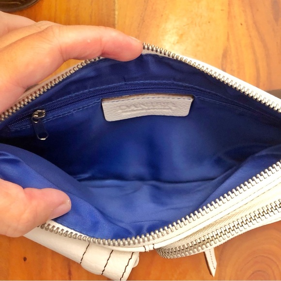 Danier Genuine leather Belt Bag White Fanny Pack Crossbody Hands-Free Travel bag - Picture 9 of 16